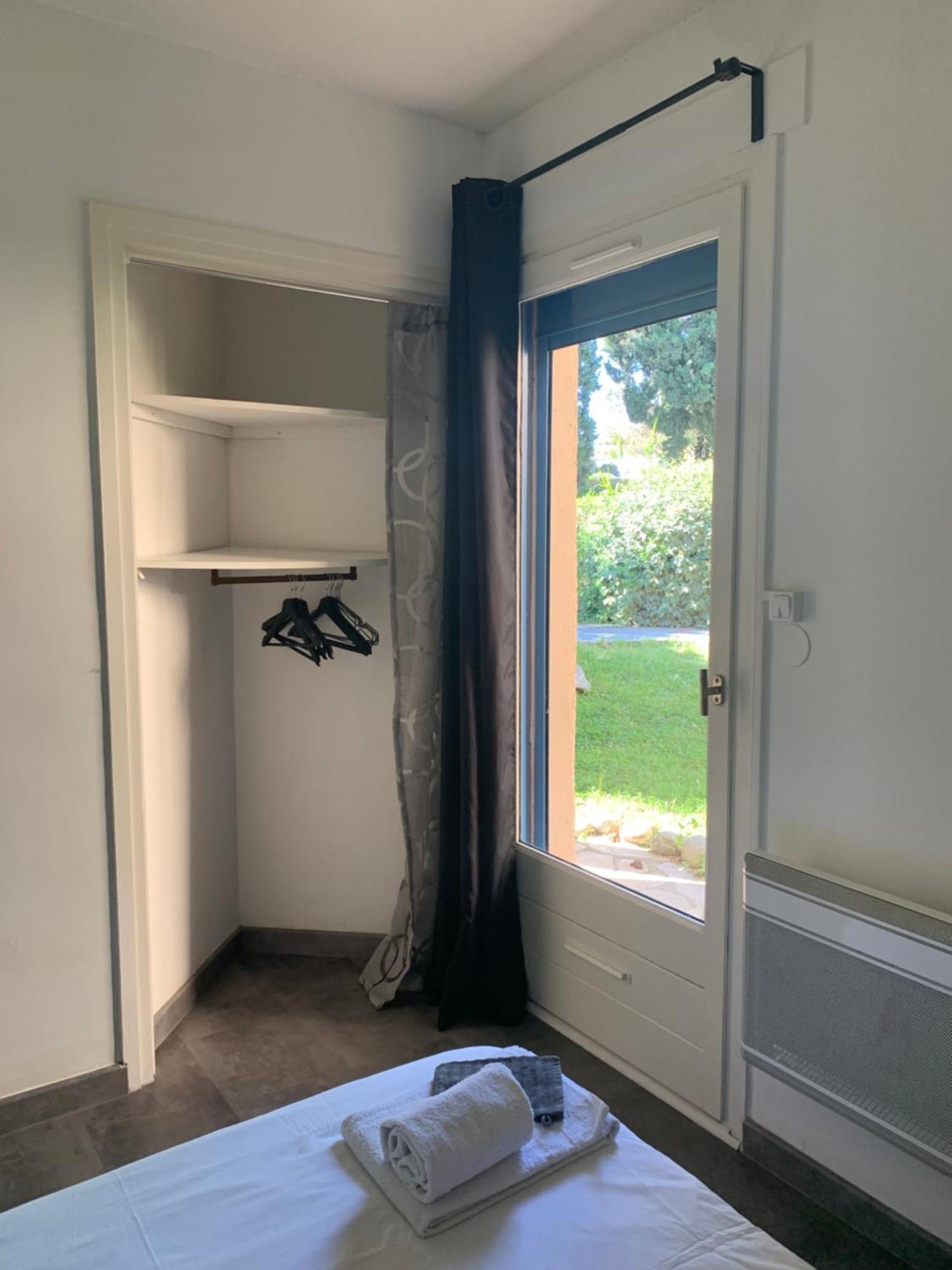 Appartement Cosy Confort Parking Clim Wifi Linge Acces Piscine Non Inclus Canet-en-Roussillon Exterior foto